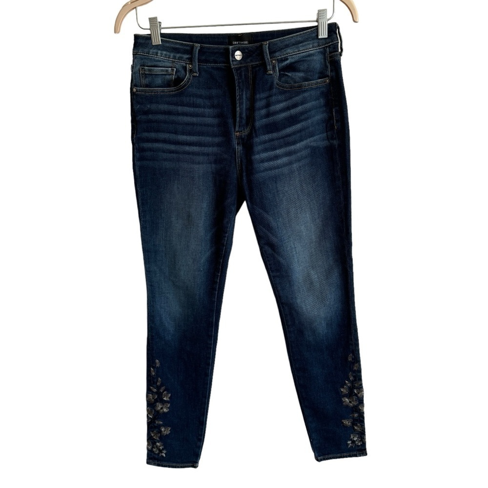 Driftwood Floral Embroidery Jackie High Rise Jeans, Size 28